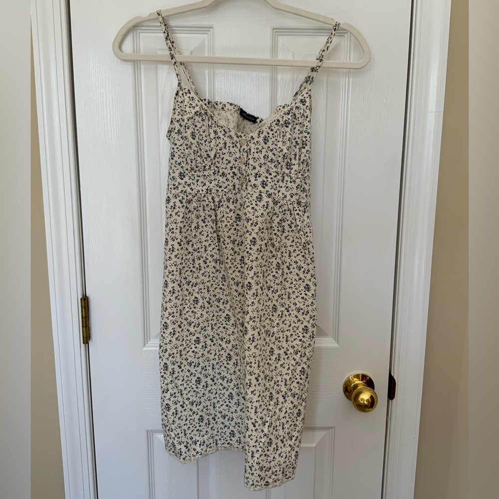 Brandy Melville floral dress